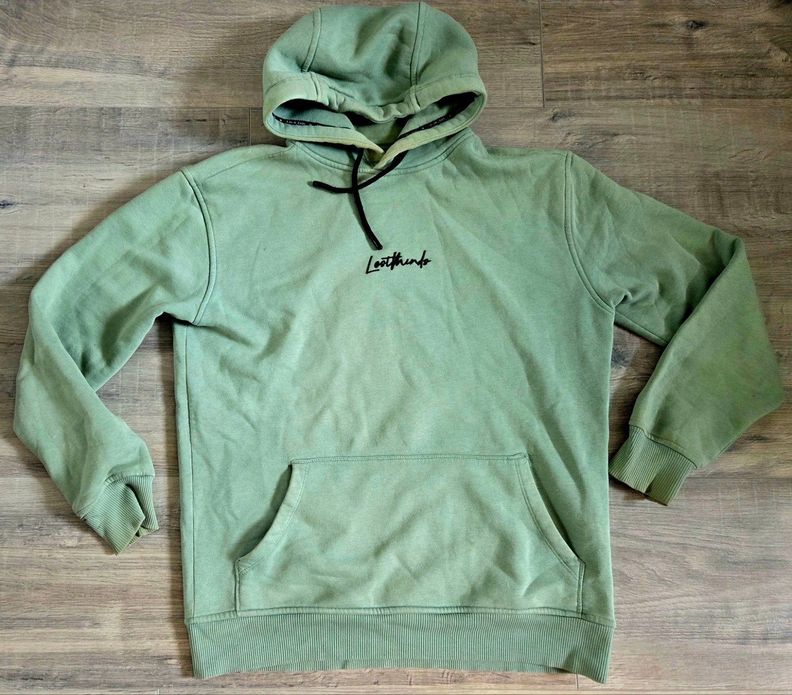 Groene hoodie met 'Lost Minds' opdruk - Maat S. (5), Ophalen of Verzenden, Gedragen, Maat 36 (S), Groen