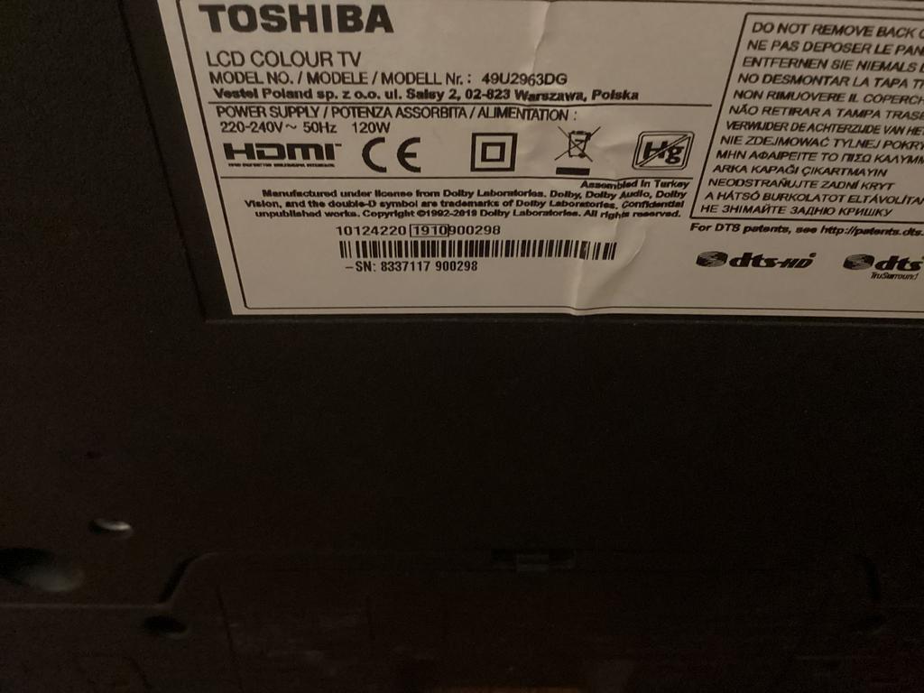 Toshiba LCD colour TV 110 x65 cm, Audio, Tv en Foto, Televisies, Ophalen, Toshiba, 50 Hz, Zo goed als nieuw