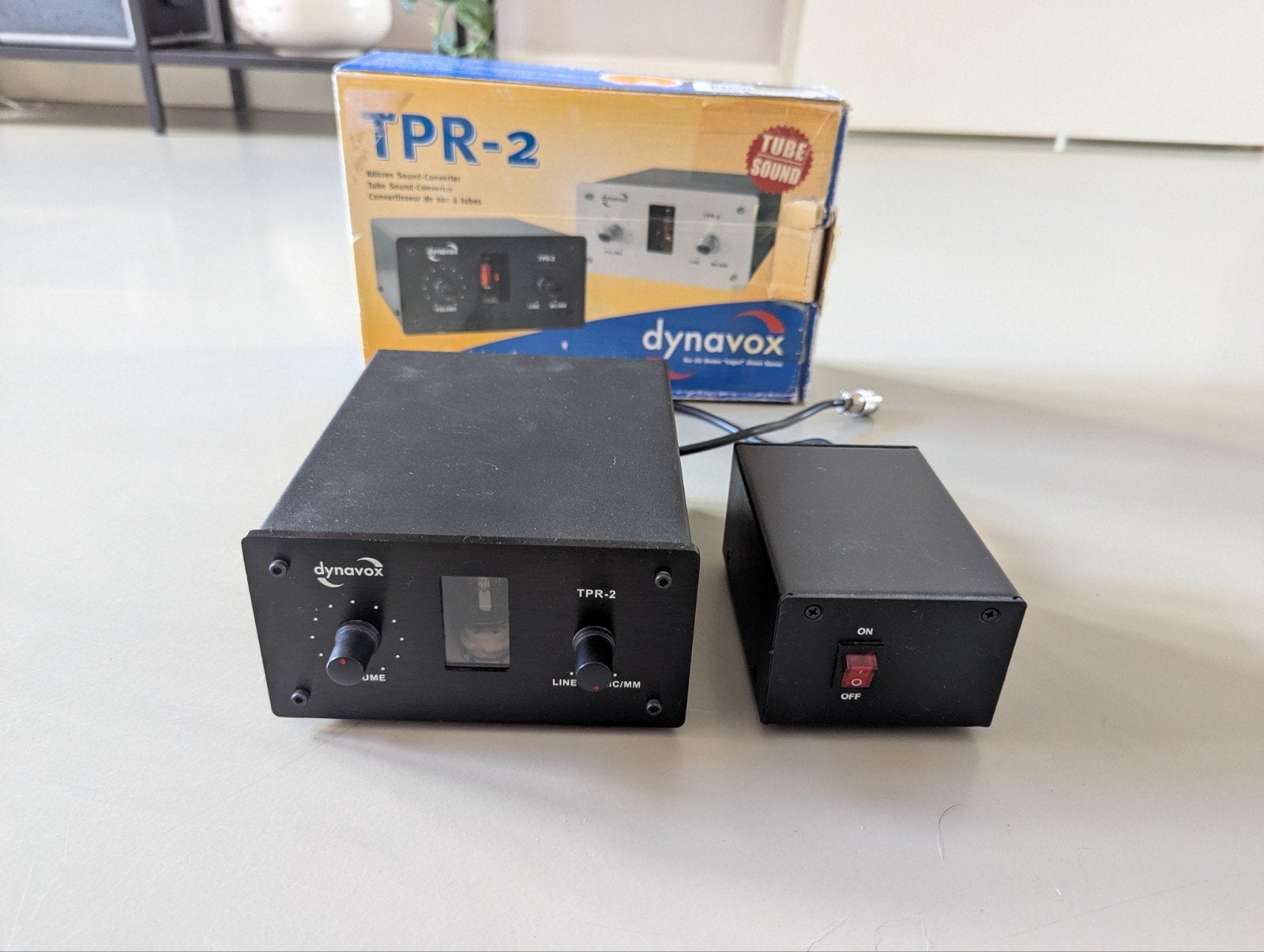 Dynavox TPR-2 buizen voorversterker met phono-ingang, Overige merken, Ophalen of Verzenden, Zo goed als nieuw, Minder dan 60 watt