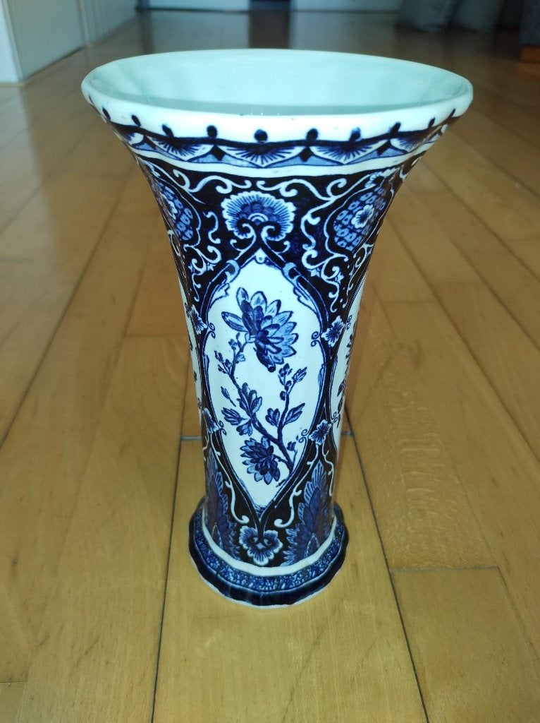 Delfts blauwe vaas, Ophalen