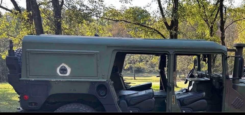 Humvee helmettop, Tickets en Kaartjes