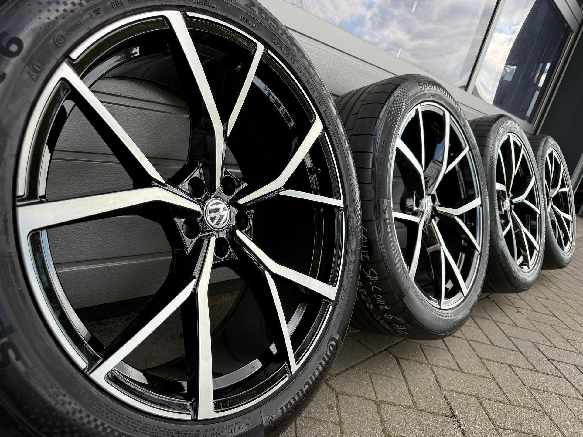 nieuwe 22 inch Volkswagen Touareg CR Estoril R-line velgen, Auto-onderdelen, Banden en Velgen, -, 285 mm, -, Banden en Velgen
