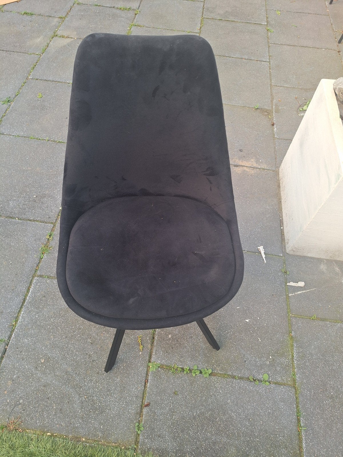 2x Zwarte Fluweel Stoelen & 2x Zwarte IJzeren Stoelen, Huis en Inrichting, Gebruikt, Zwart, Modern, Industrieel, Comfortabel, Ophalen of Verzenden