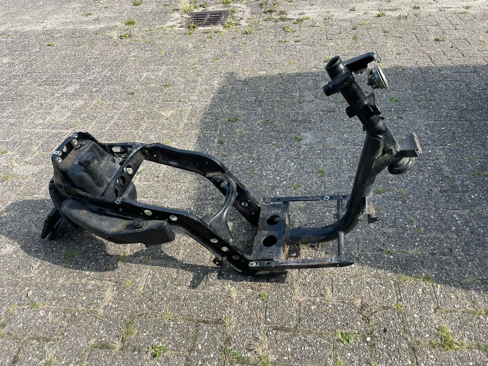 Zip 2000 frame zonder kenteken en 123 benzine tank spatbord, Ophalen of Verzenden