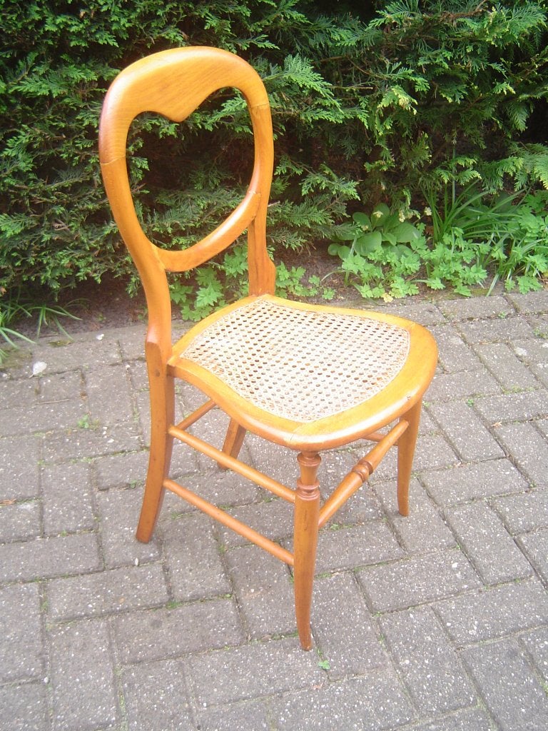 Biedermeier stoel, Ophalen