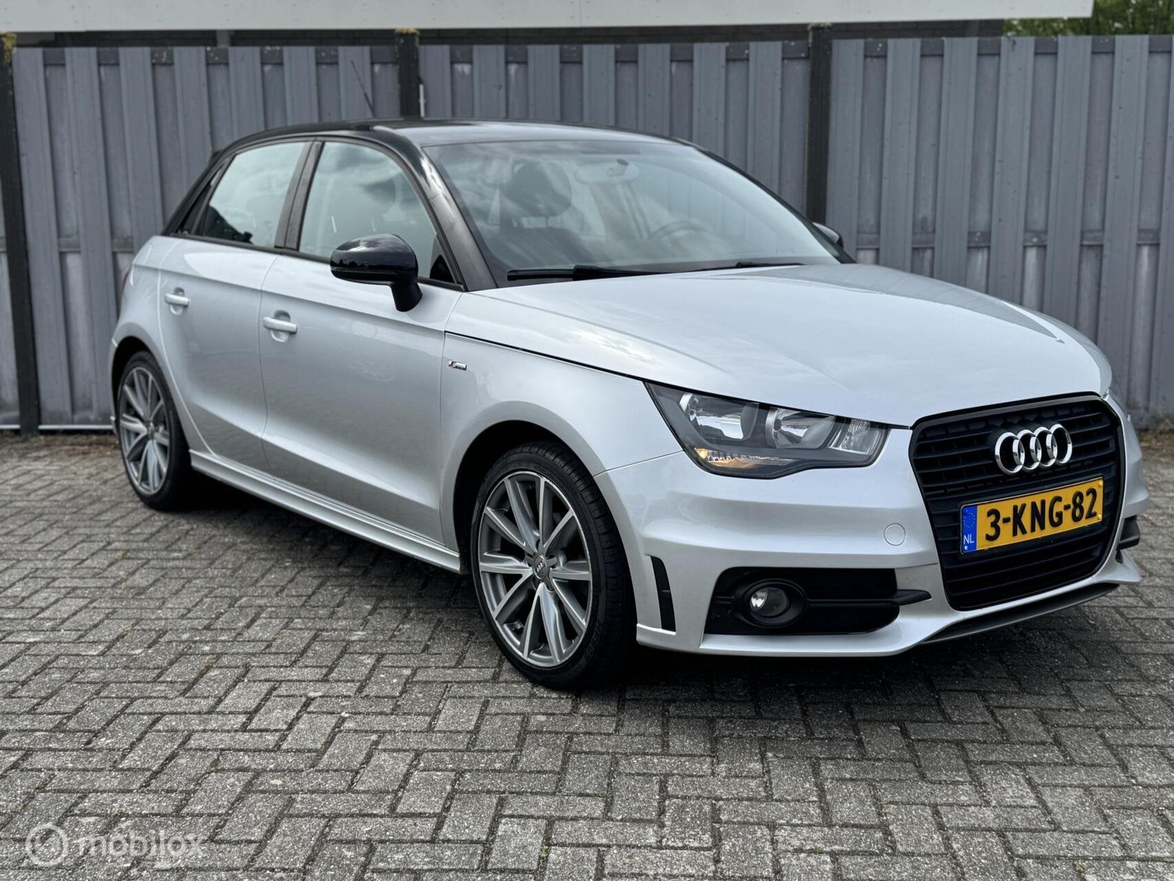 Audi A1 Sportback 1.2 TFSI S-line Trekhaak, Auto's, Audi, Voorwielaandrijving, Euro 5, 86 pk, 4 cilinders