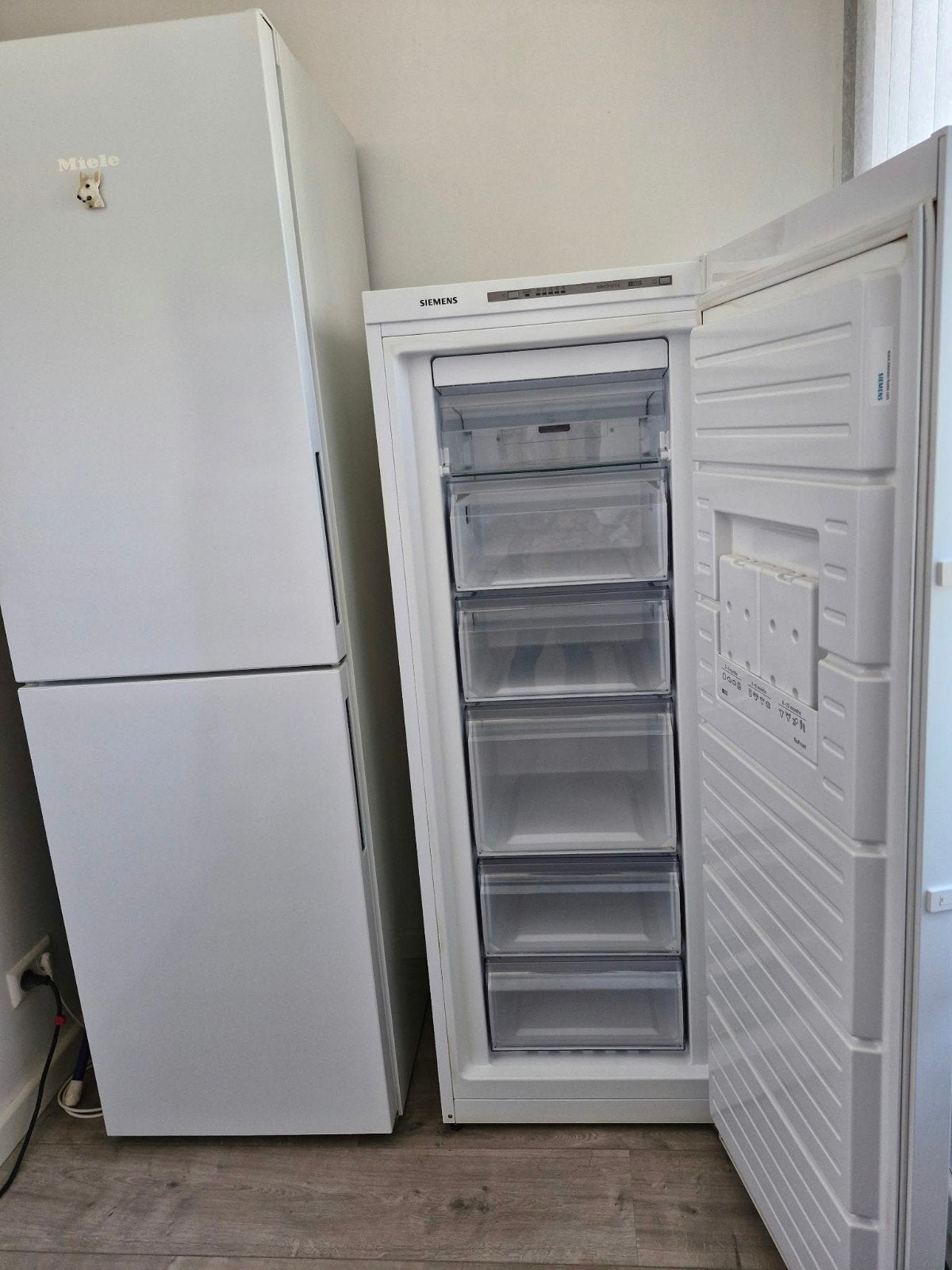 Siemens No Frost Diepvrieskast - Z.G.A.N. - 160cm hoog, Witgoed en Apparatuur, Koelkasten en IJskasten, Ophalen, Zo goed als nieuw