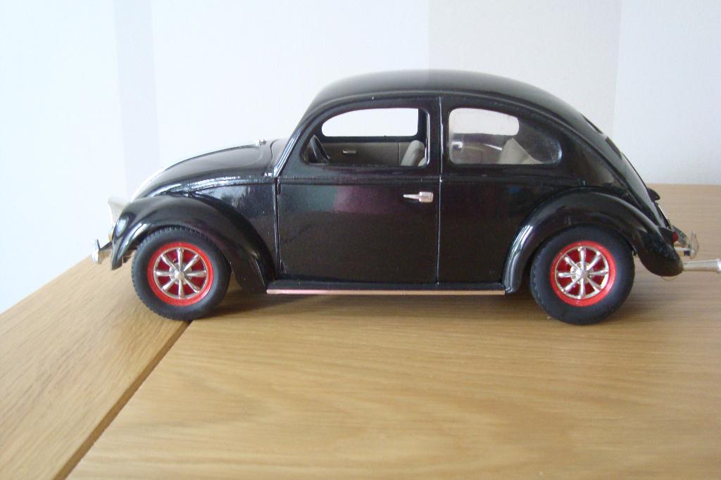 VW Kever - modelauto, Ophalen of Verzenden, Bburago