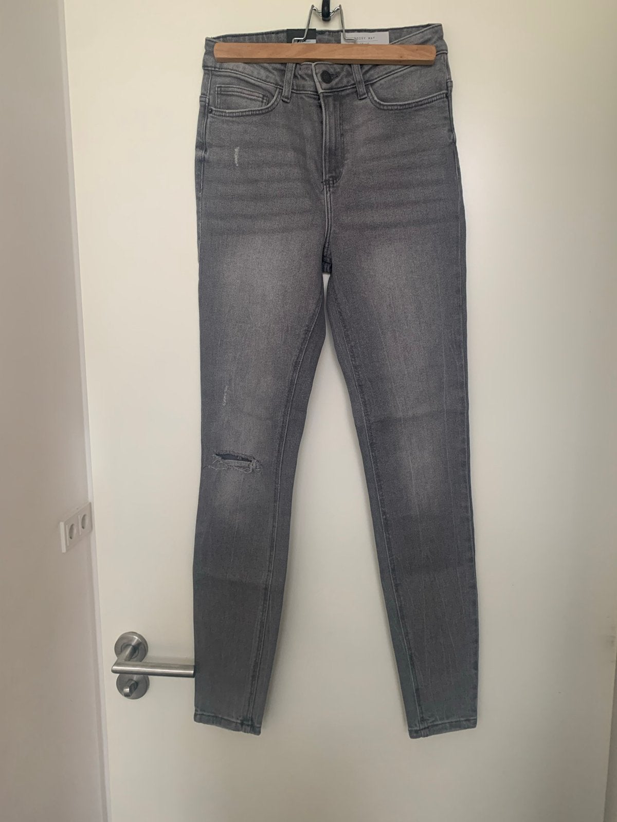 Noisy May Callie Skinny Fit Jeans - 28/32, Ophalen of Verzenden, Nieuw, Grijs, W28 - W29 (confectie 36)