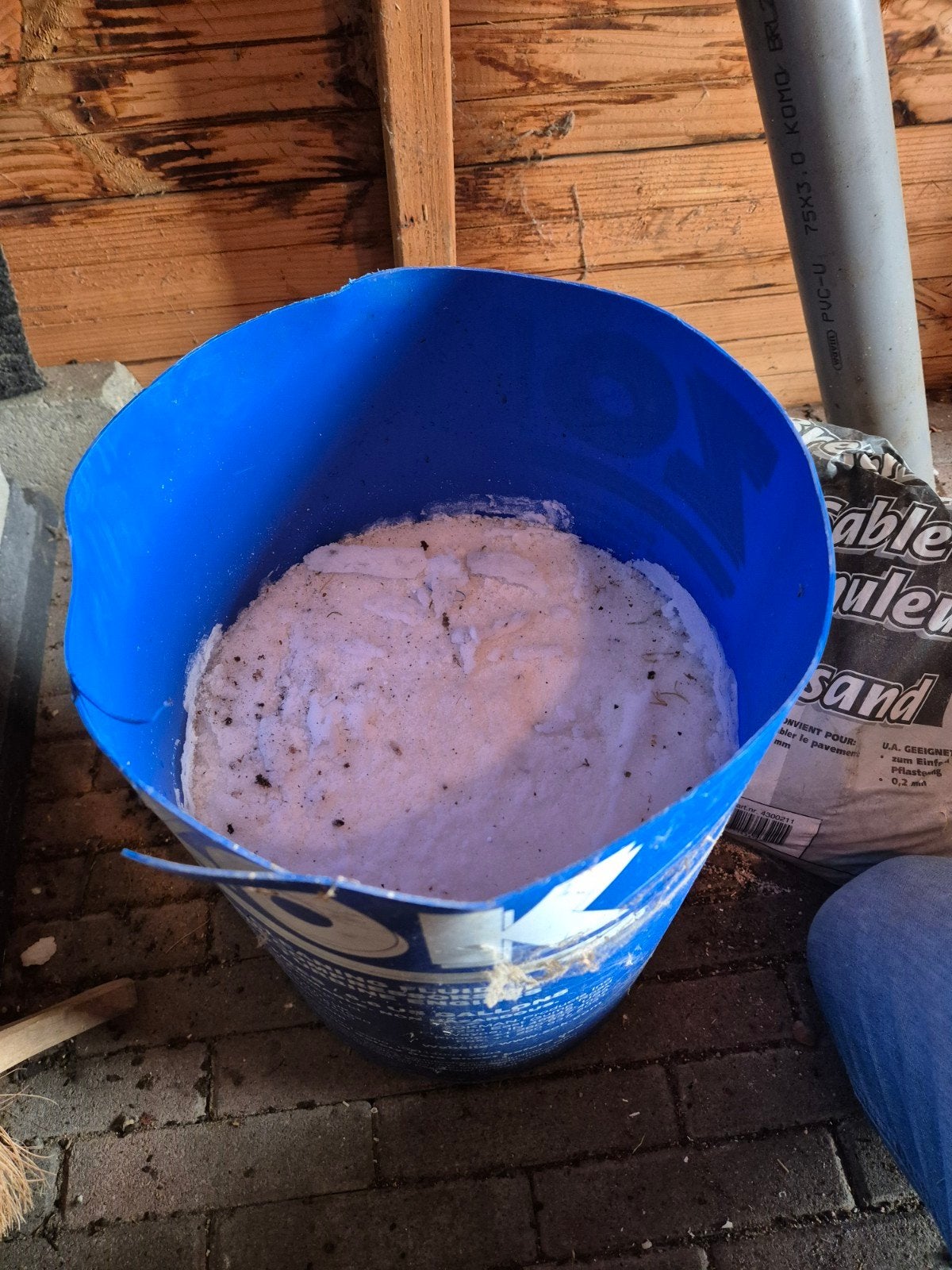 20liter zout, Ophalen