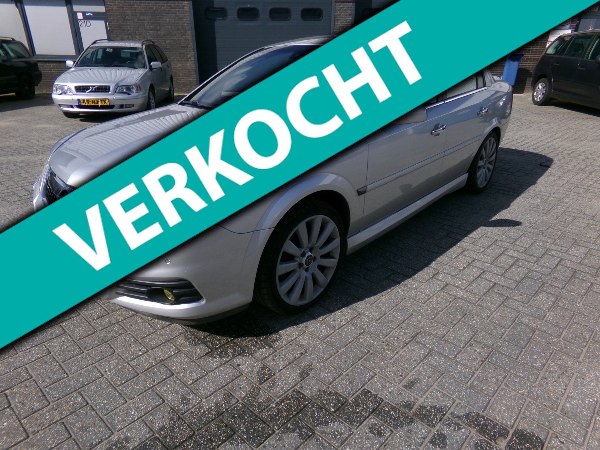 Opel Vectra 1.8-16V Executive apk 07/2027, Voorwielaandrijving, Gebruikt, 1295 kg, 4 cilinders