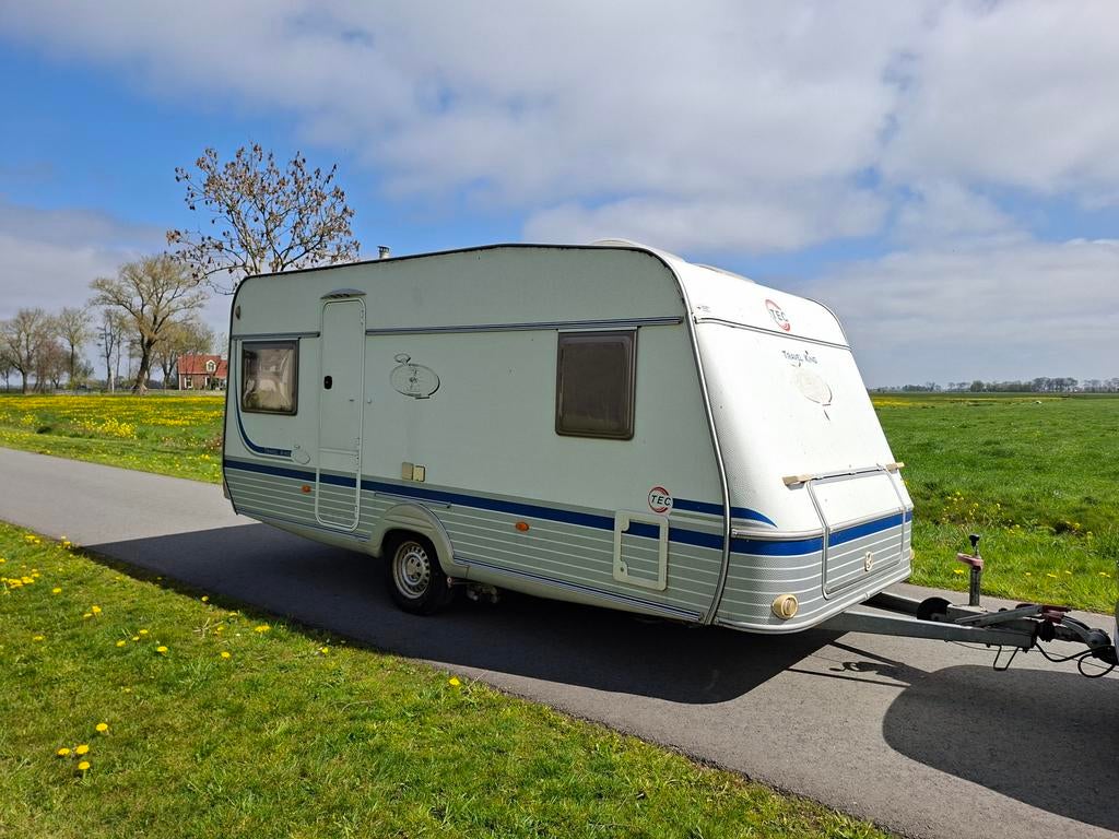 TEC travel king 460 met vast bed, Caravans en Kamperen, Caravans, T.E.C., Rondzit, Vast bed, Particulier