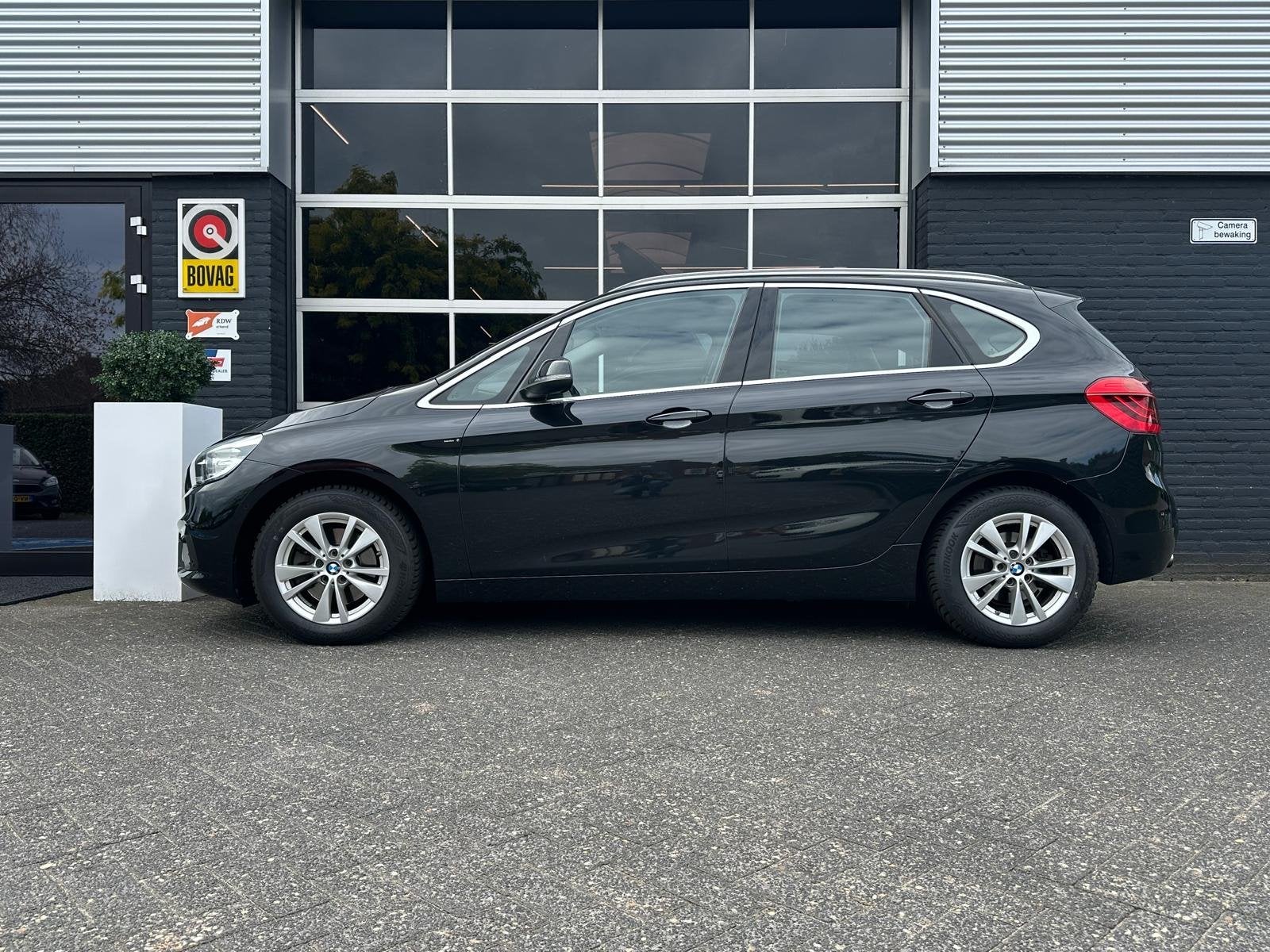 Foto 7 van BMW 2 Serie Active Tourer 218i Essential Automaat, Bluetooth