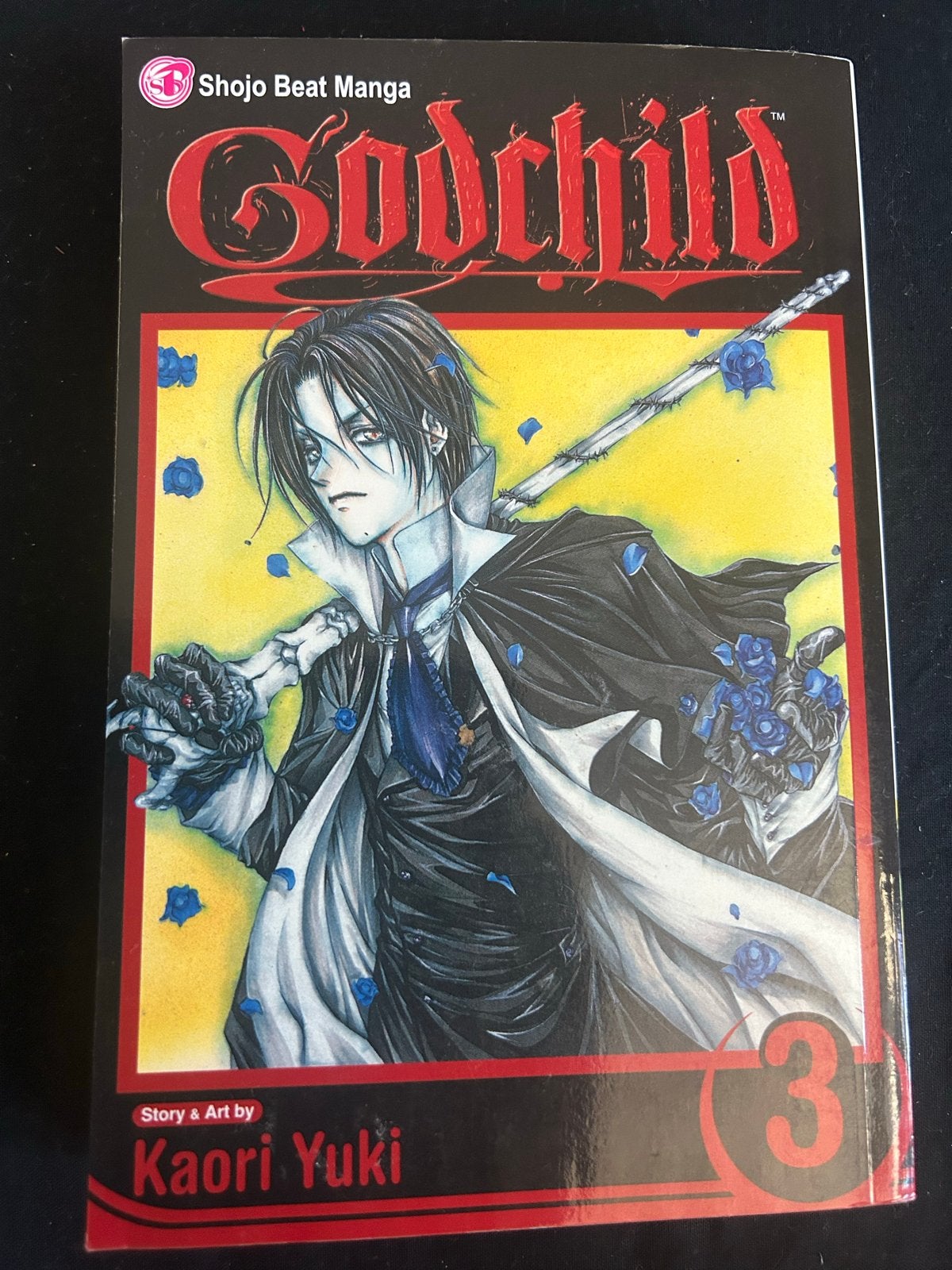 Godchild Manga Deel 3 - Kaori Yuki (Shojo Beat), Eén stripboek, Ophalen of Verzenden, Gelezen