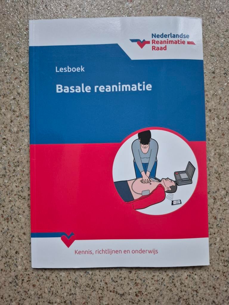 Lesboek Basale Reanimatie - Nederlandse Reanimatie Raad, Boeken, Studieboeken en Cursussen, Zo goed als nieuw, Overige niveaus