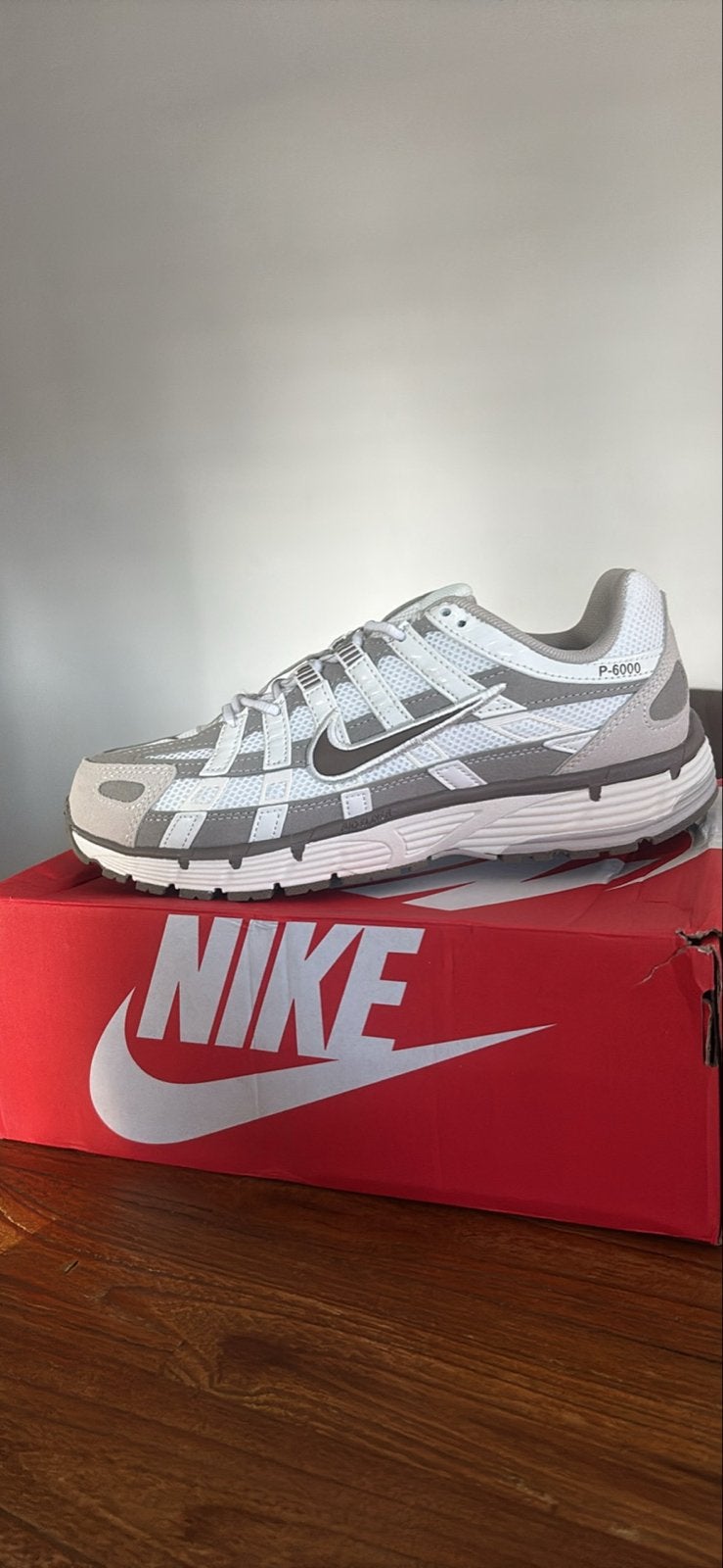 Nieuwe Nike P-6000 sneakers - Maat 40, Kleding | Dames, Ophalen of Verzenden, Nieuw, Sneakers of Gympen