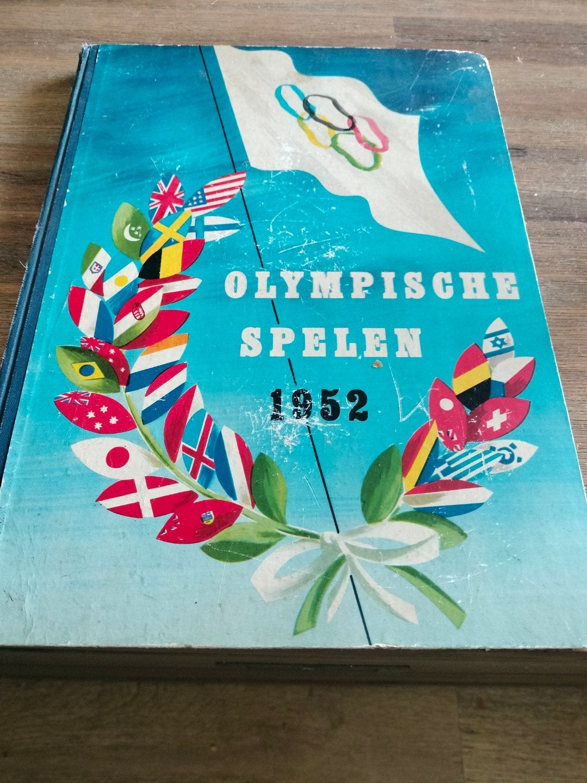 Olympische Spelen 1952 - Historisch Boek, Boeken, Ophalen of Verzenden, Gelezen