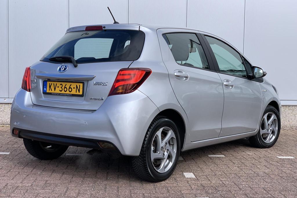 Toyota Yaris 1.5 Hybrid Trend, Auto's, Gebruikt, Euro 6, 4 cilinders, 49 €/maand