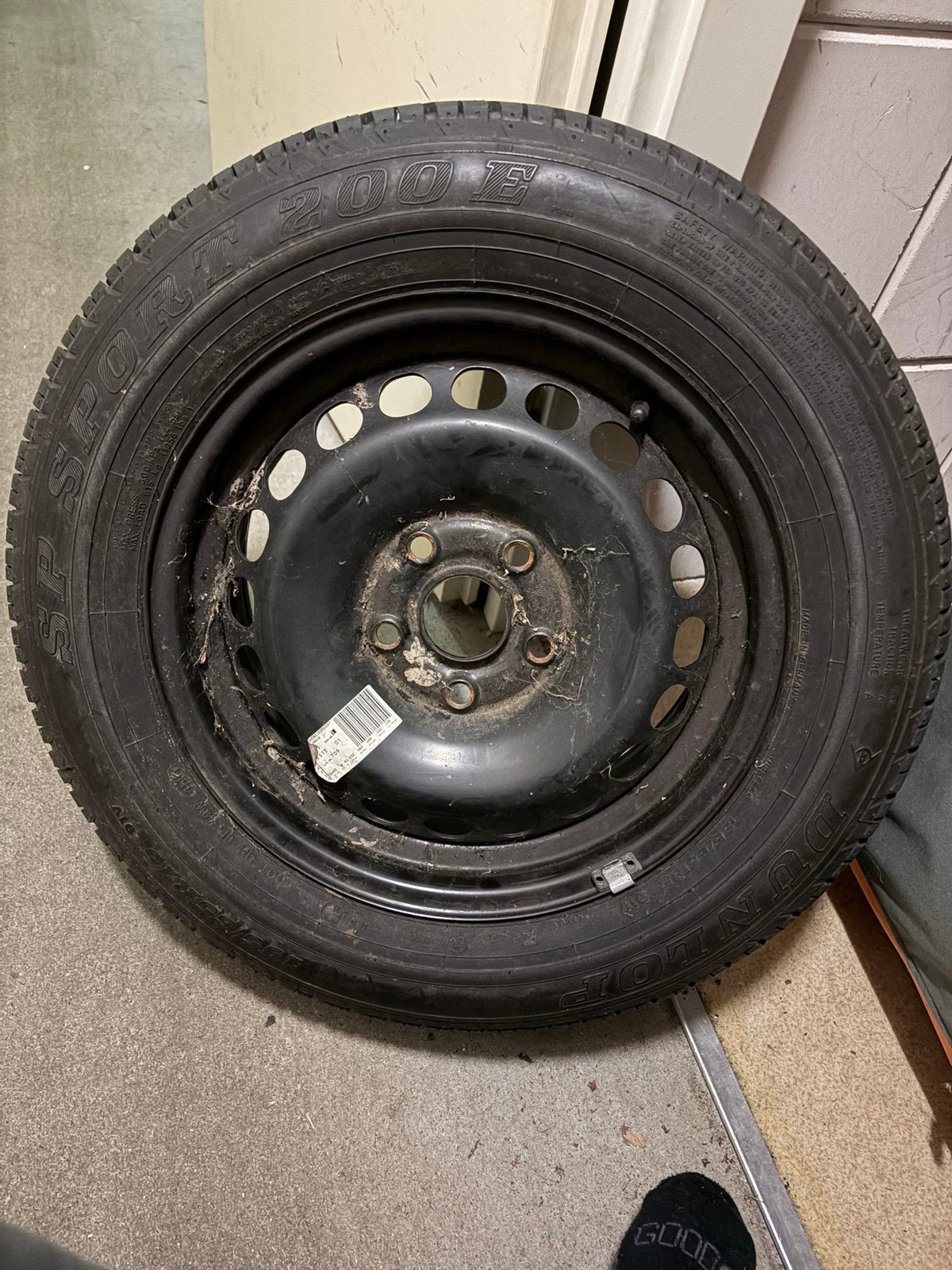 Reserve wiel van vw Caddy 195/65 r15, Ophalen