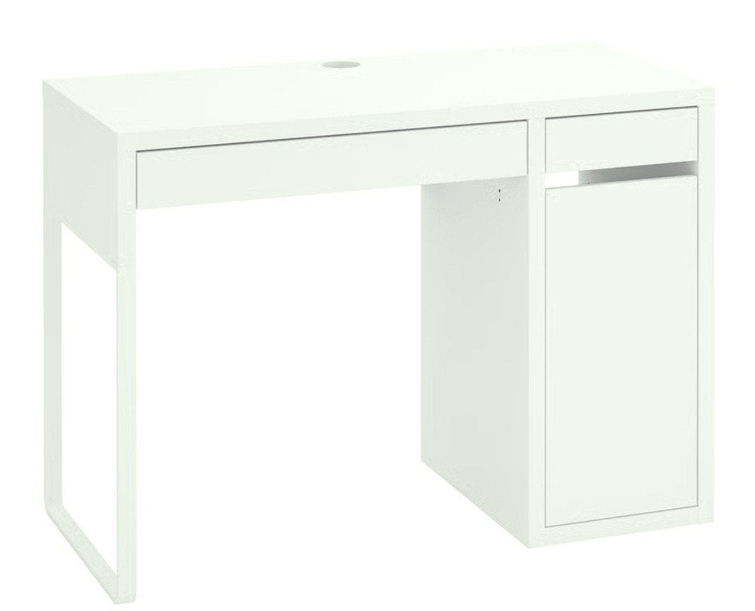 IKEA Micke bureau, Huis en Inrichting, Bureaus, Gebruikt, Ophalen