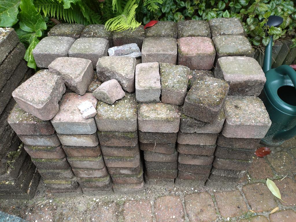 Klinkertjes 12x12 cm 180 stuks, Ophalen, Gebruikt, Klinkers, Minder dan 5 m²