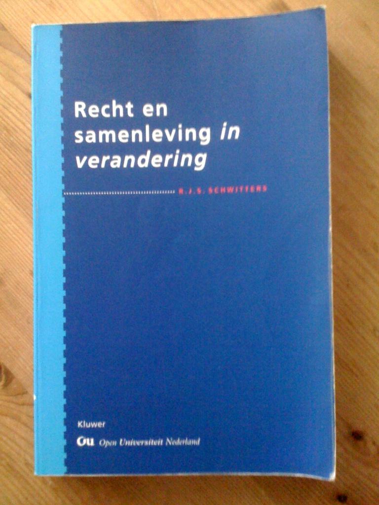 Recht en Samenleving, Ophalen of Verzenden, Zo goed als nieuw, Nederland, Politiek en Staatkunde