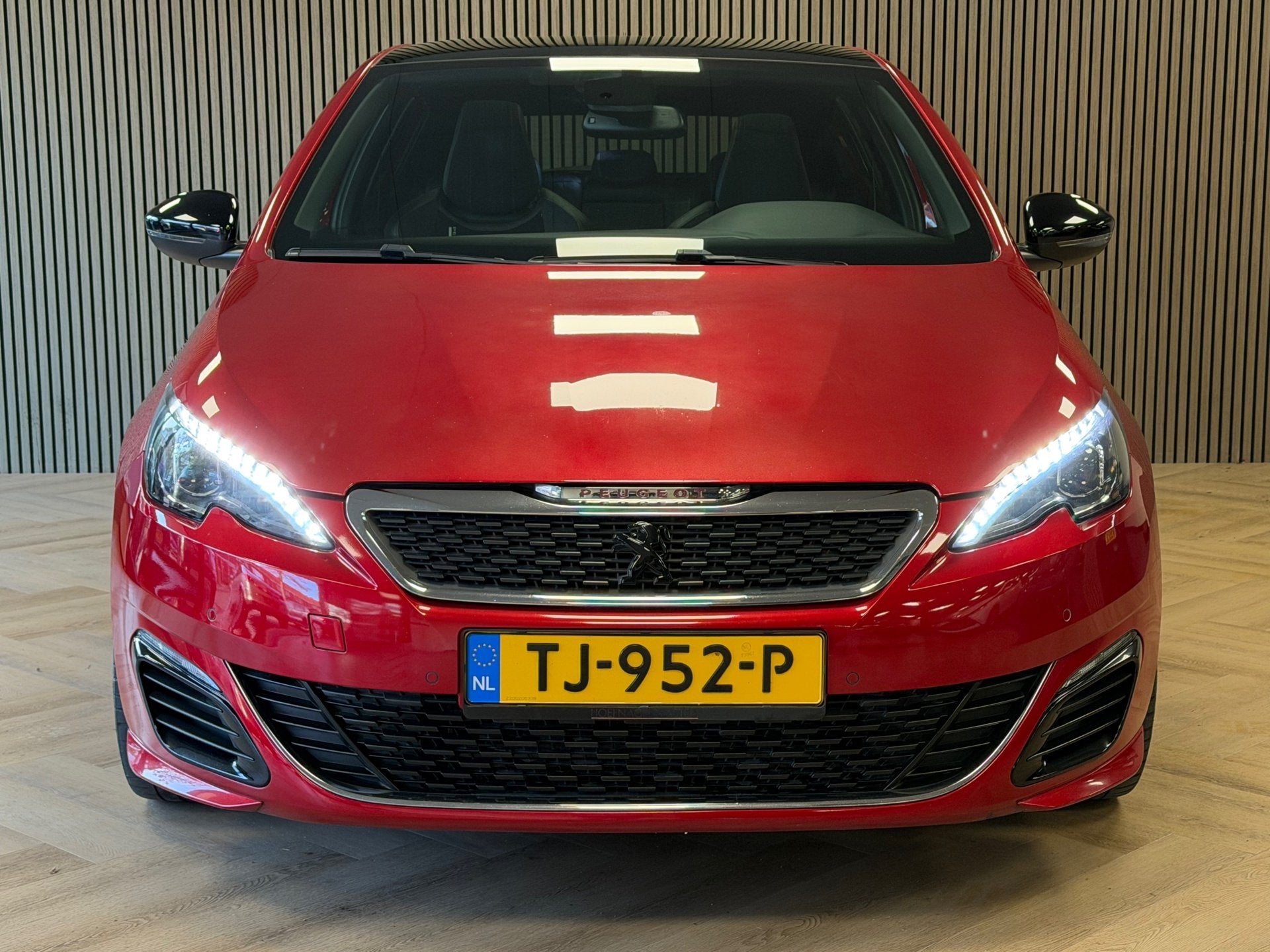 Peugeot 308 1.6 e-THP GTi 270 PANO CAMERA PDC VOOR EN ACHTER, Auto's, Peugeot, Voorwielaandrijving, Gebruikt, Euro 6, 4 cilinders