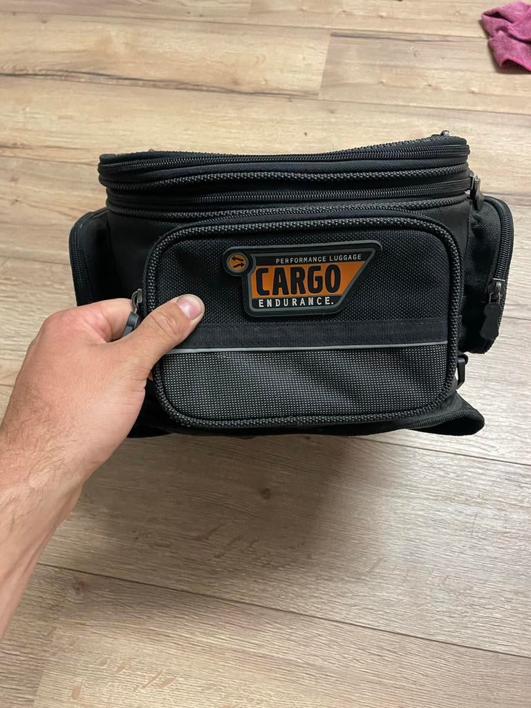Tanktas met magneten - Cargo Endurance, Motoren, Ophalen of Verzenden, Zo goed als nieuw