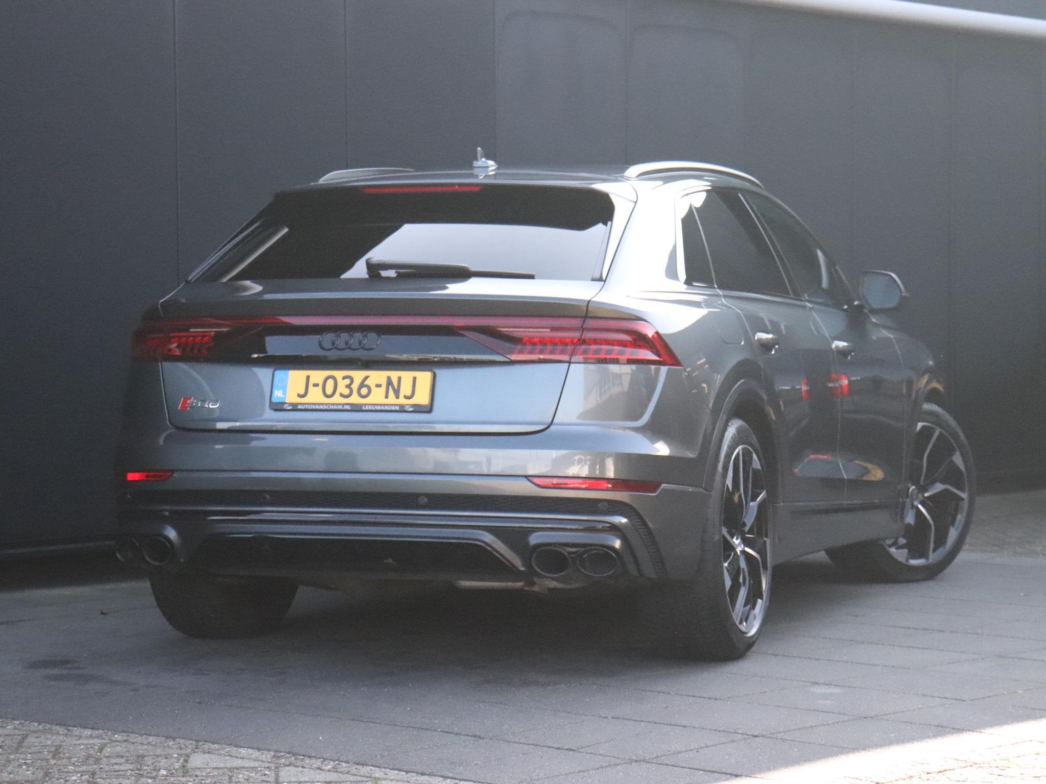 Audi Q8 4.0 TDI SQ8 quattro | LEDER | CARBON | PANO-DAK | HU, Auto's, Audi, 435 pk, Gebruikt, Q8, Bedrijf