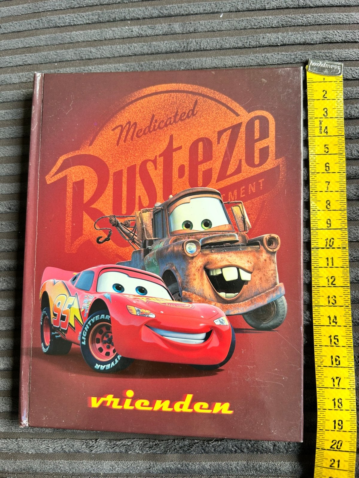 A.Vriendenboekje Cars, Ophalen of Verzenden, Zo goed als nieuw