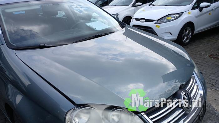 Motorkap van een Volkswagen Golf (LA6R), Auto-onderdelen, Carrosserie en Plaatwerk, Gebruikt, -, Volkswagen, -
