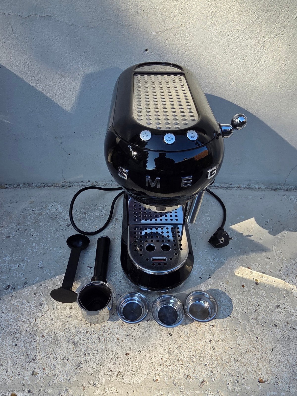 Smeg Espressomachine - Zwart, Gebruikt maar in Nette Staat, Witgoed en Apparatuur, Koffiezetapparaten, Ophalen of Verzenden, Gebruikt