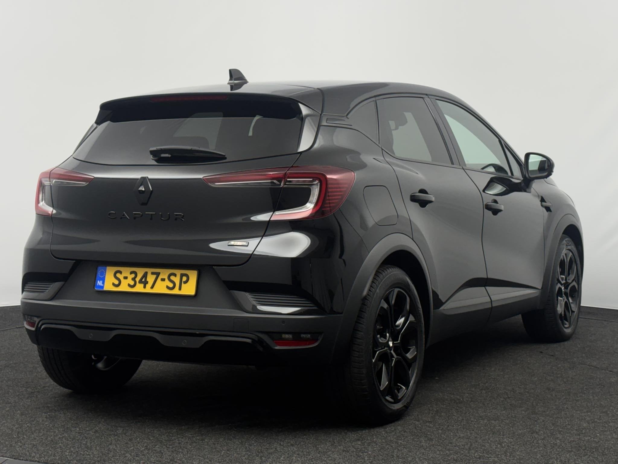 Renault Captur 1.6 E-Tech full hybrid 145 SL Rive Gauche | S, Lane Keeping Assist, Gebruikt, Leder en Stof, Zwart