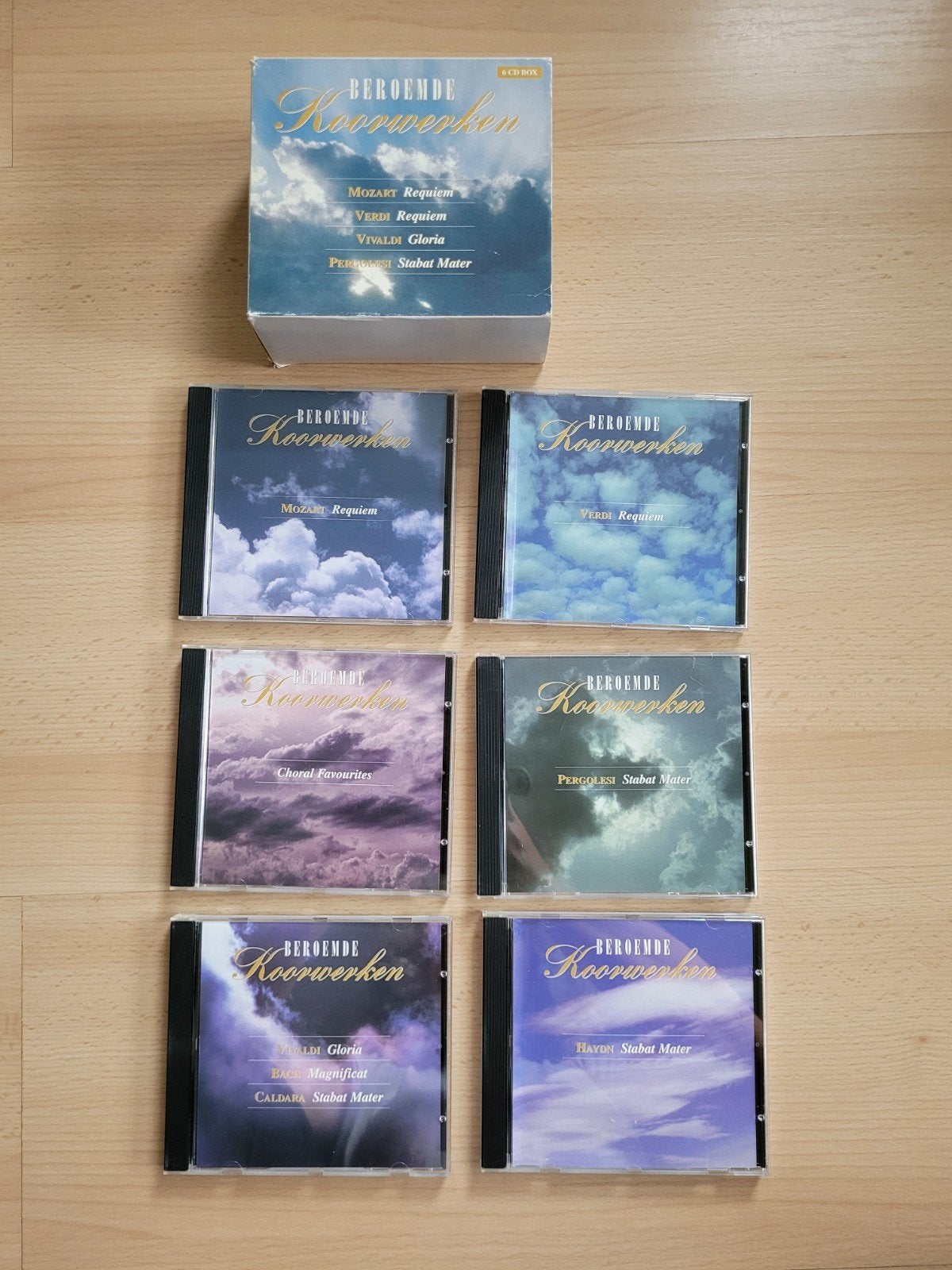 6-cd box (cd 1 mist) Beroemde koorwerken Mozart Verdi Vivald, Ophalen of Verzenden, Zo goed als nieuw