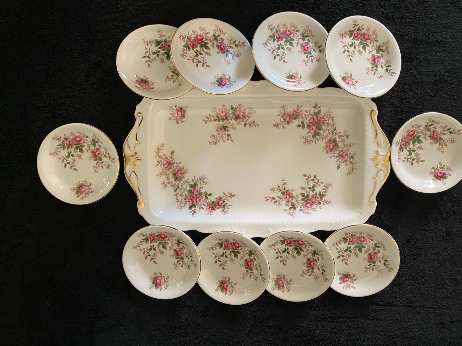 Royal Albert lavender rose Cakeschaal + 10 Cakebordjes, Ophalen of Verzenden, Zo goed als nieuw, Bord(en), Overige stijlen