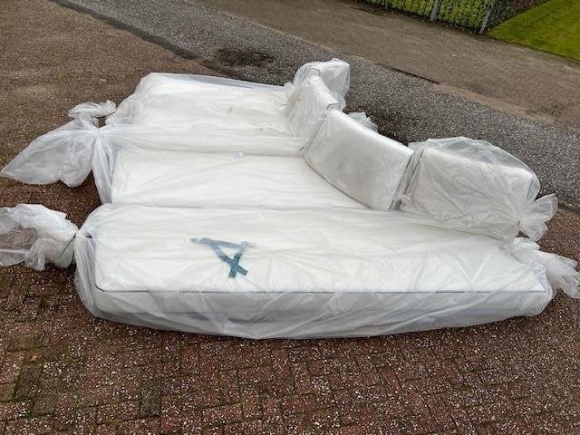 2236. Zonnebed / ligbed / kussens bank / zonneveld, Ophalen, Nieuw, Overige materialen