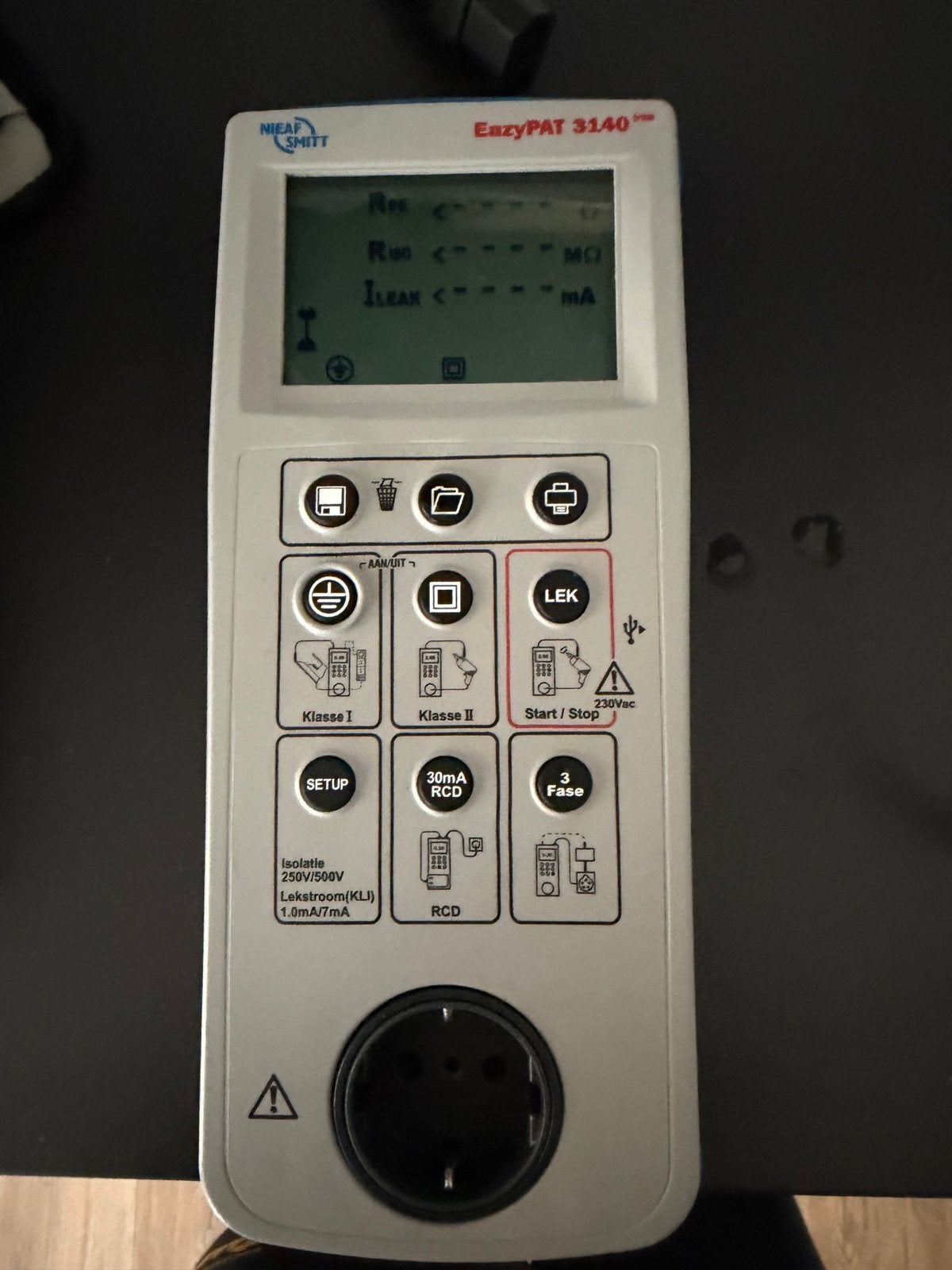 Nieaf-Smitt Eazypat 3140 usb apparatentester, Doe-het-zelf en Verbouw, Gereedschap | Handgereedschap, Ophalen of Verzenden, Zo goed als nieuw