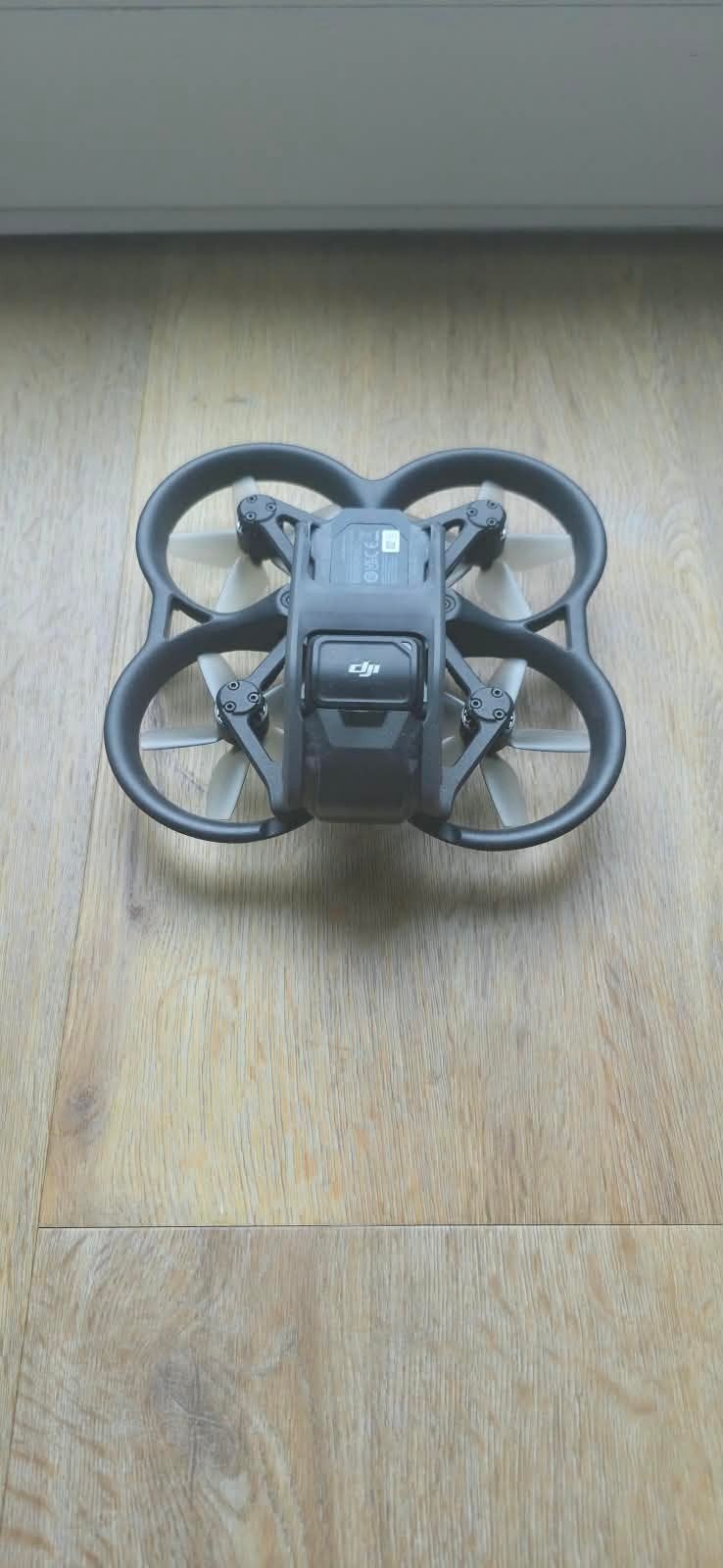 2 DJI drones type Avata en FPV, 5 tot 10 kilometer, 15 tot 30 minuten, Zo goed als nieuw, DJI