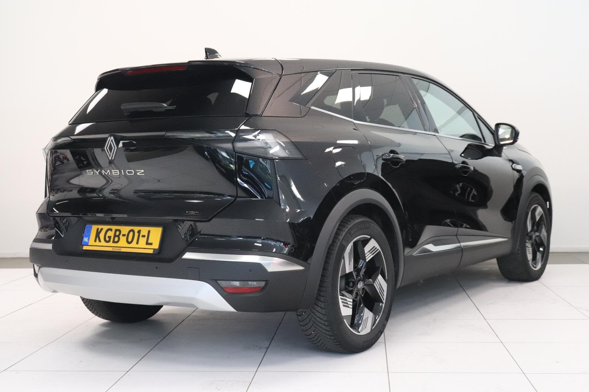 Renault Symbioz 1.6 E-Tech full hybrid 145 iconic | 360° ca, Auto's, Stof, Gebruikt, Met garantie (alle), Zwart