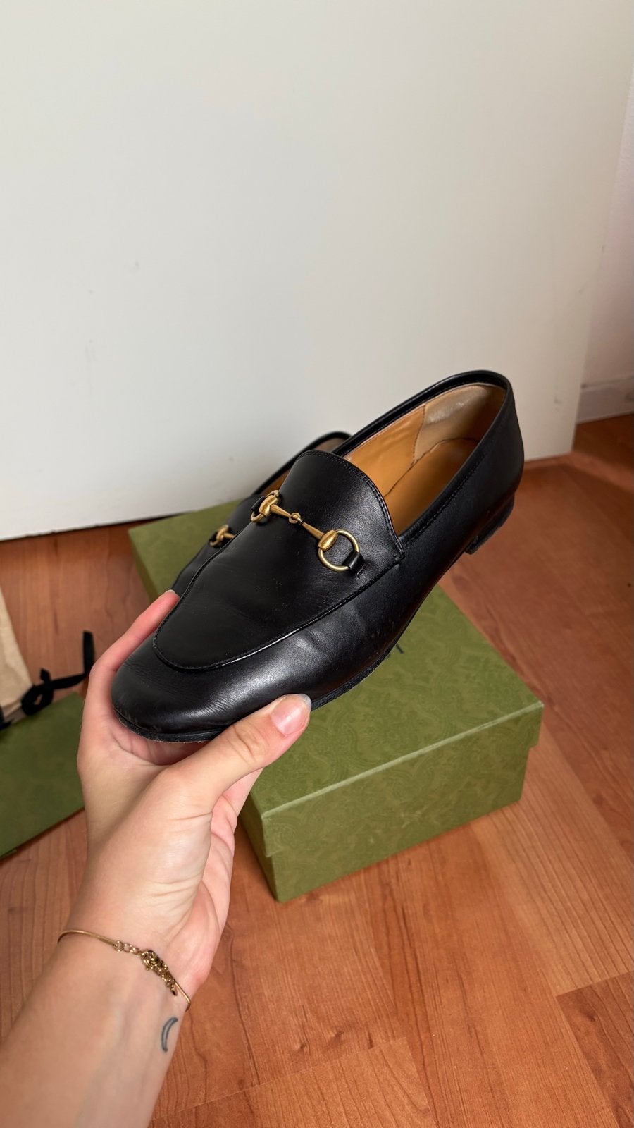 Gucci Horsebit Loafers Zwart Leer Maat 39, Kleding | Dames, Ophalen of Verzenden, Gedragen, Zwart, Instappers