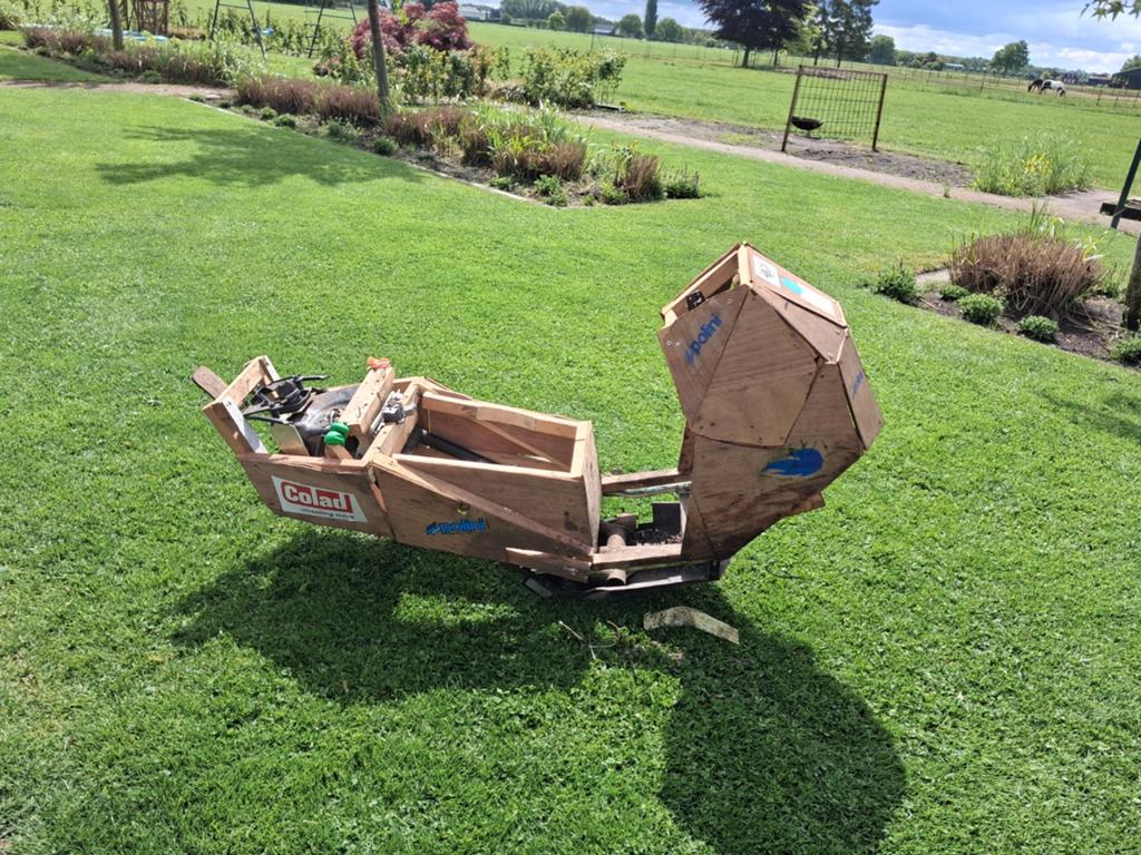 Uniek Beunproject Frame met Houten Kappen - Aandachtstrekker, Ophalen of Verzenden