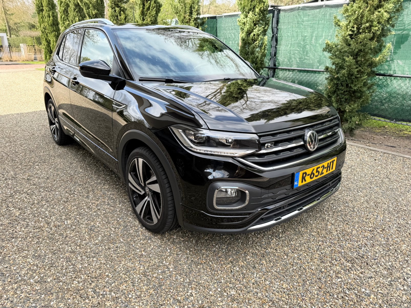 Volkswagen T-Cross 1.0 TSI 115pk 7-DSG 2019 Zwart, Auto's, Volkswagen, Zwart, 630 kg, 115 pk, Particulier