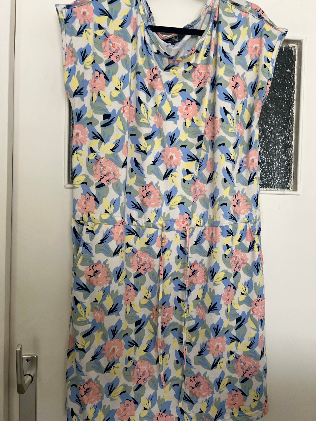 Tricot jurk met bloemenprint, knielengte, maat XL, Overige kleuren, Maat 46/48 (XL) of groter, Ophalen of Verzenden, Zo goed als nieuw