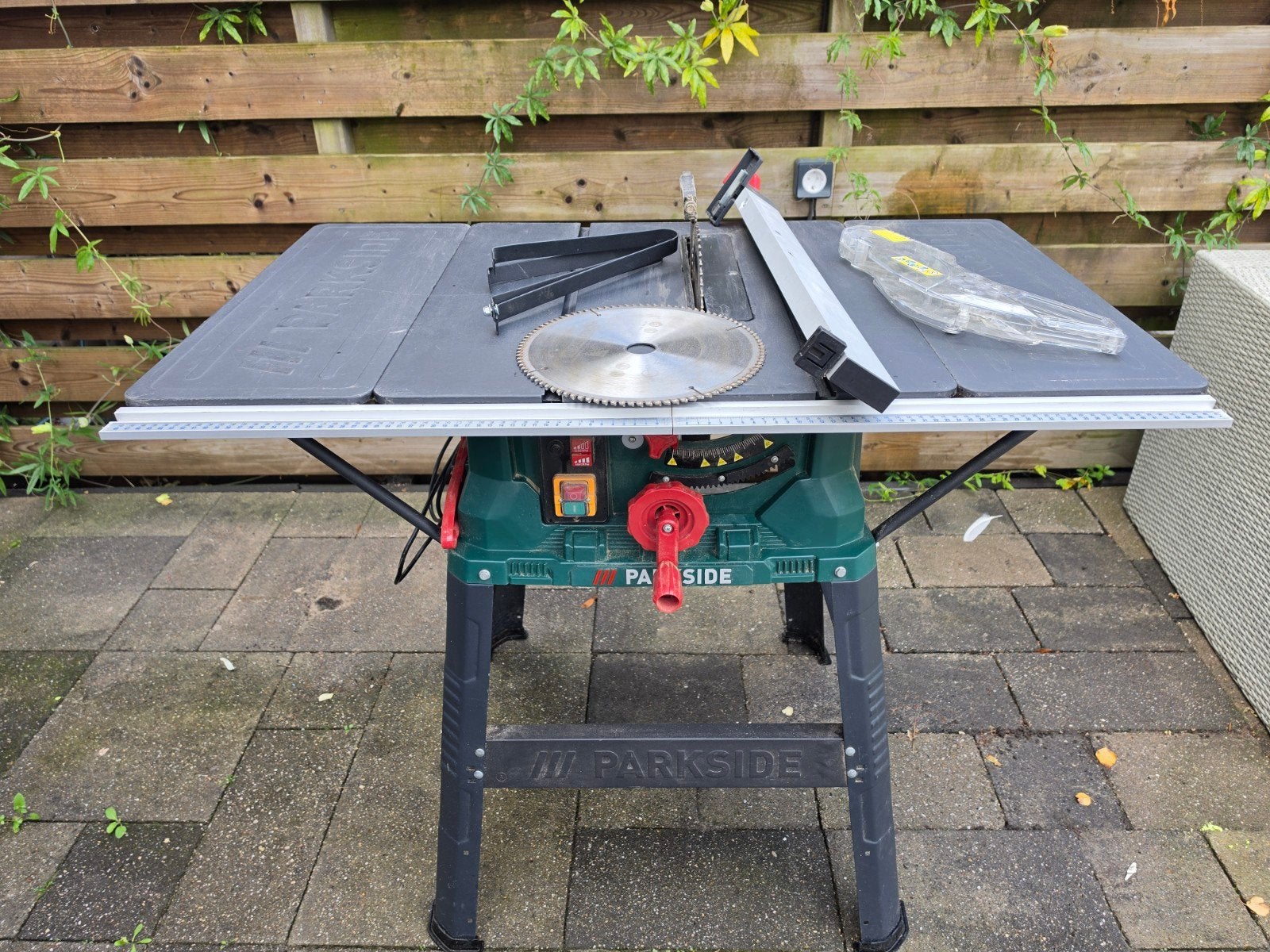 Parkside Tafelzaag - Zo goed als nieuw, Doe-het-zelf en Verbouw, Ophalen, Cirkelzaag, 600 tot 1200 watt, 30 tot 70 mm