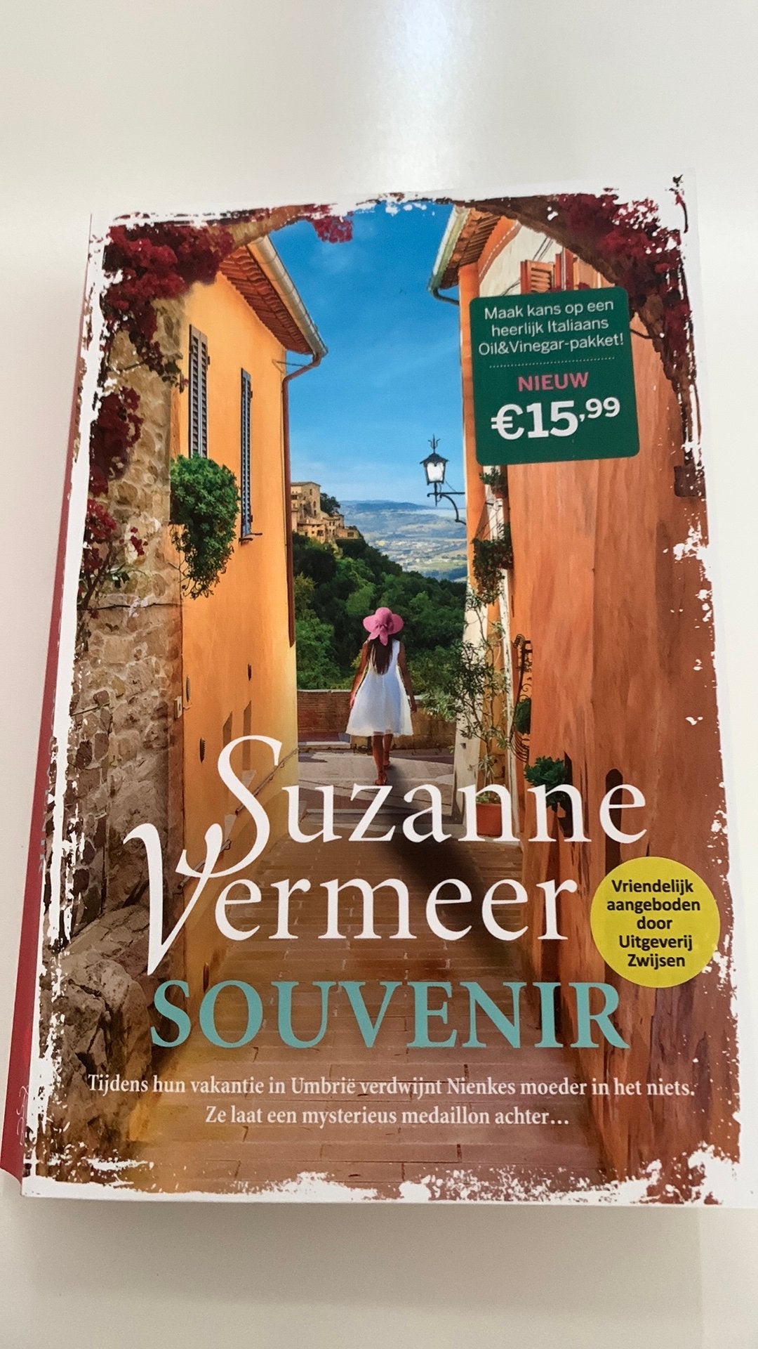 Susanne Vermeer “souvenir”, Boeken, Chicklit, Ophalen of Verzenden, Zo goed als nieuw