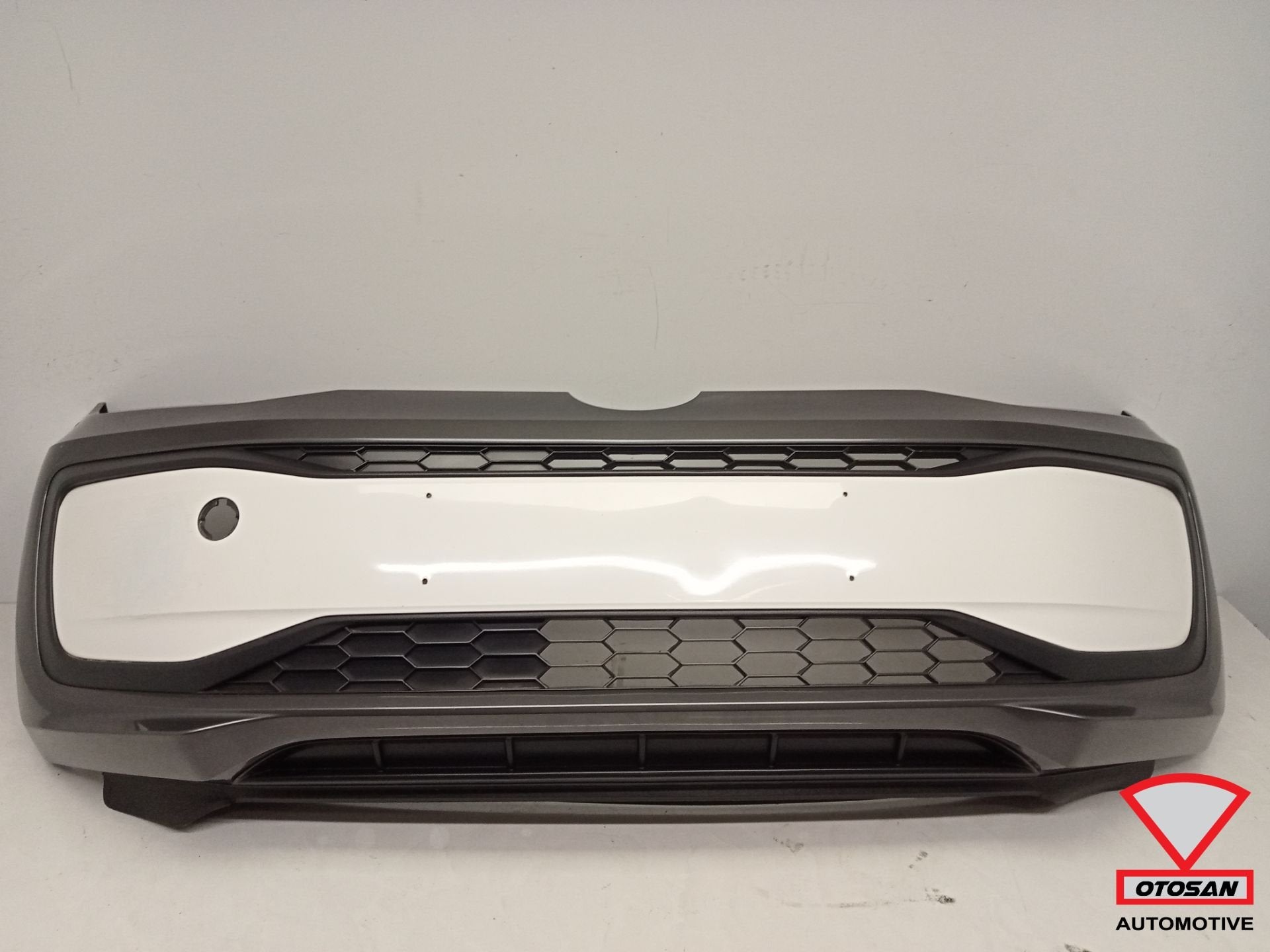 VW UP facelift Origineel! Facelift 2016+ Voorbumper Bumper, Gebruikt, Volkswagen, Volkswagen AG, Bumper
