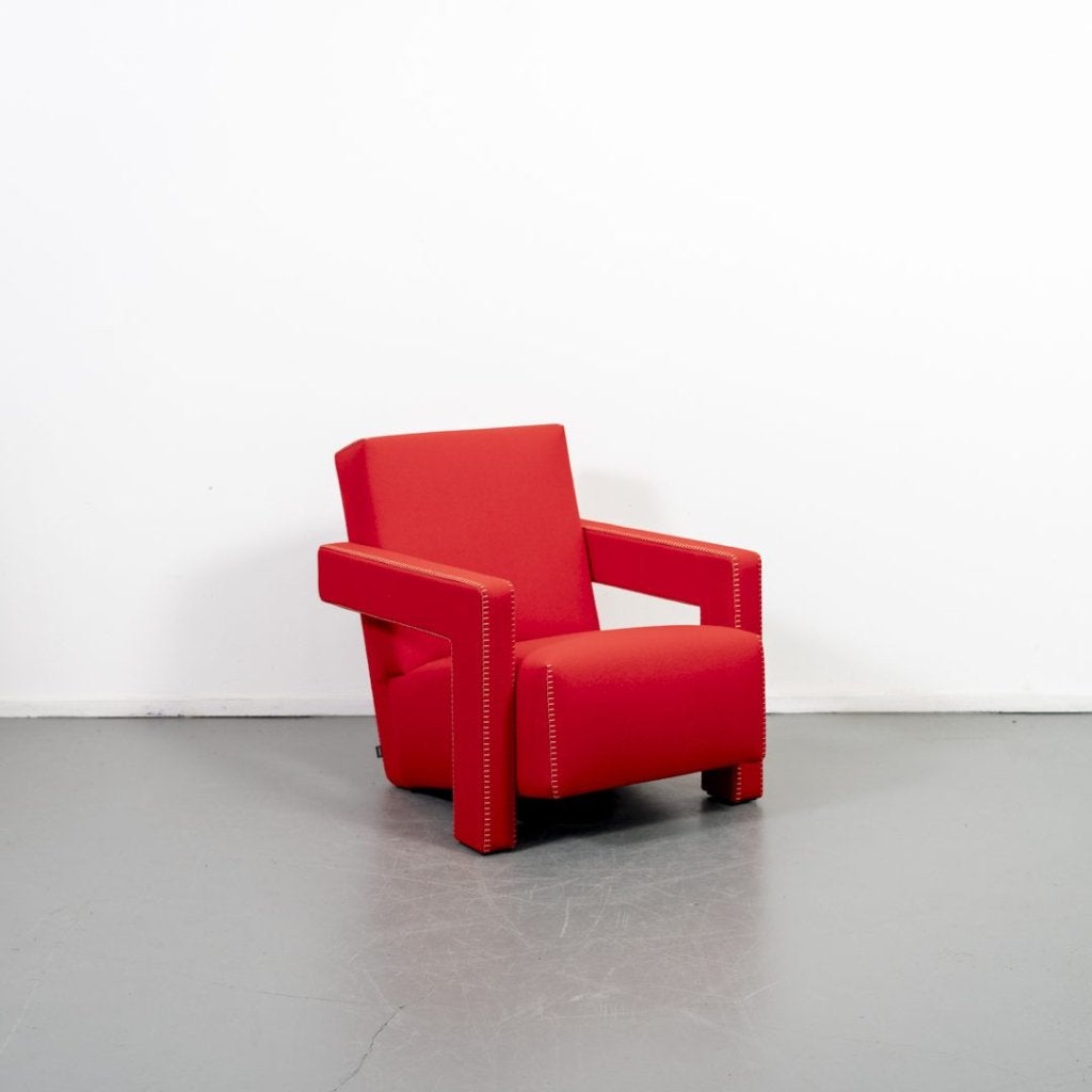 Cassina 637 Utrecht Chair Fauteuil Rood Stof