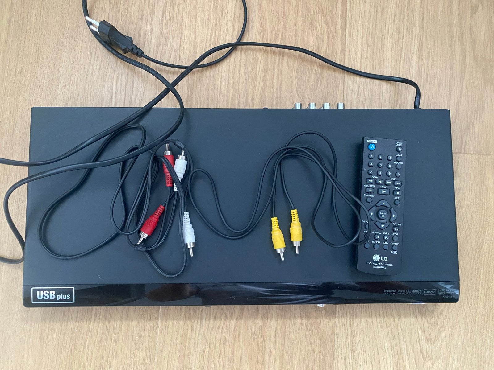 LG DVD Speler DVKU878 met USB Plus en Afstandsbediening, Ophalen of Verzenden, Zo goed als nieuw, Dvd-speler, LG