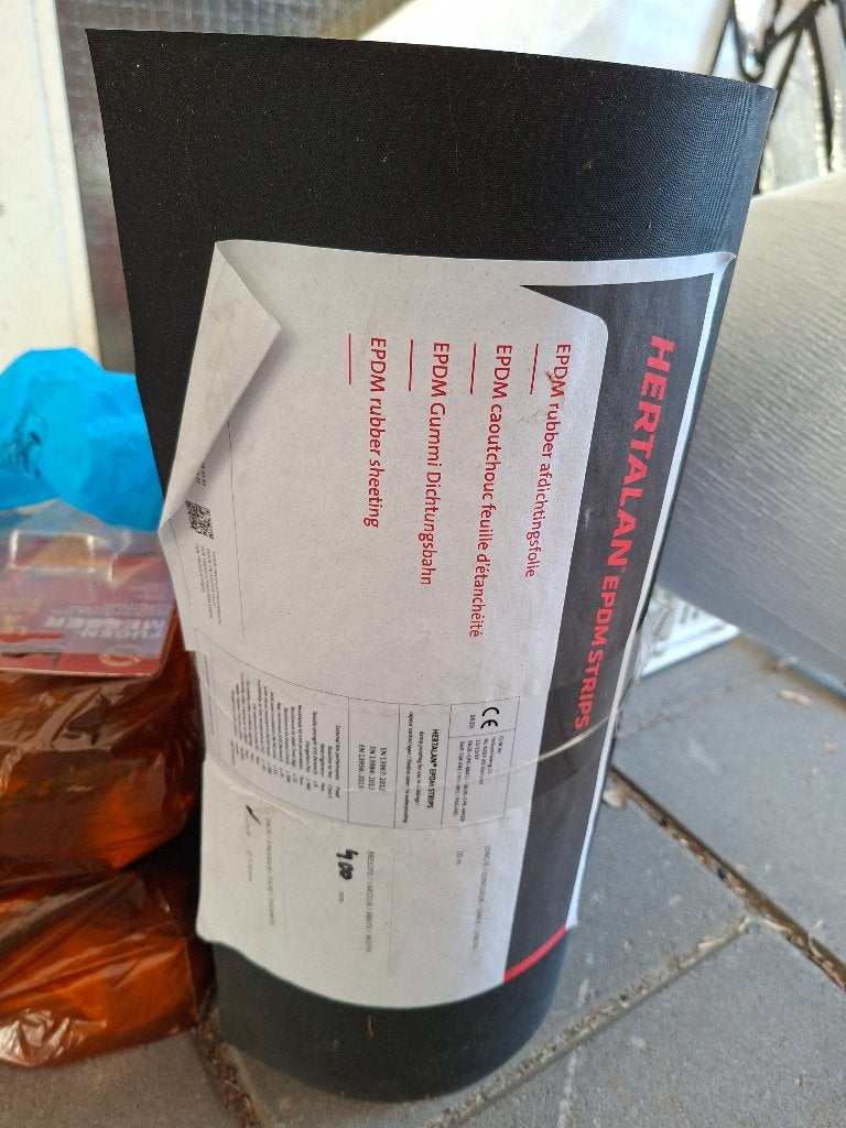 EPDM rol dakgoot, Ophalen, Kunststof, Zwart, Nieuw
