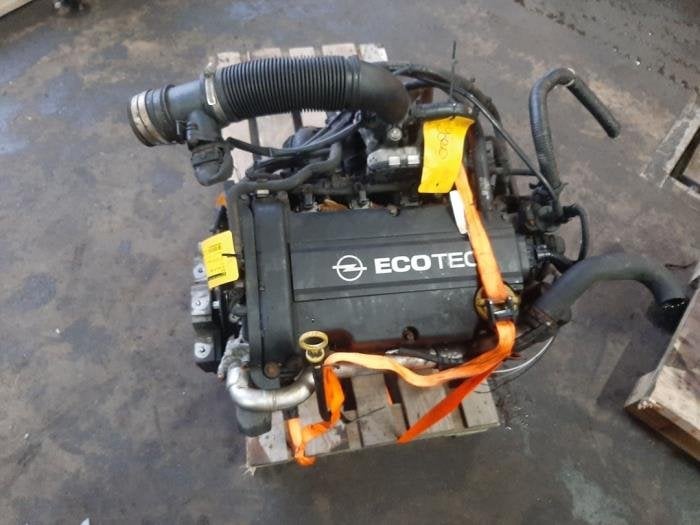 Motor van een Opel Agila, Auto-onderdelen, Gebruikt, -, -, Opel